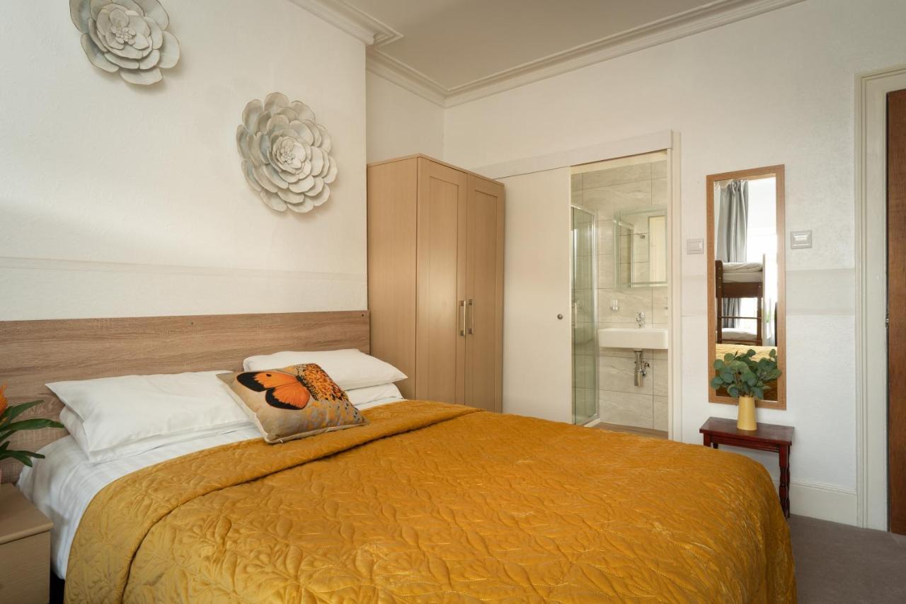 The Torland - Paignton Seafront - Free Parking, All Rooms En-Suite Экстерьер фото