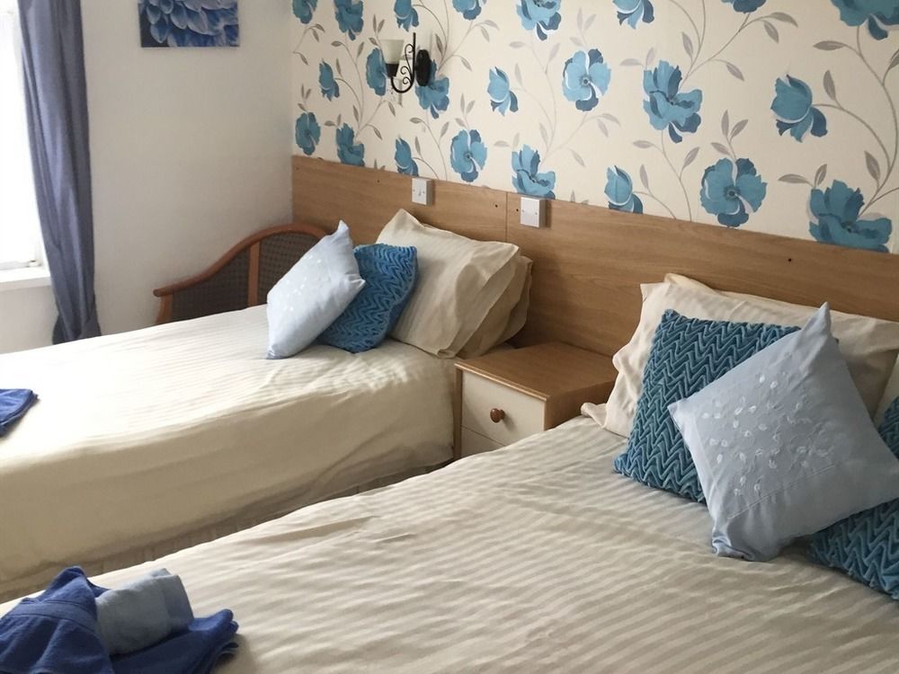 The Torland - Paignton Seafront - Free Parking, All Rooms En-Suite Экстерьер фото