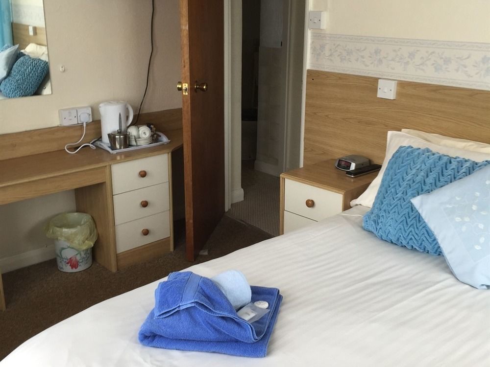 The Torland - Paignton Seafront - Free Parking, All Rooms En-Suite Экстерьер фото
